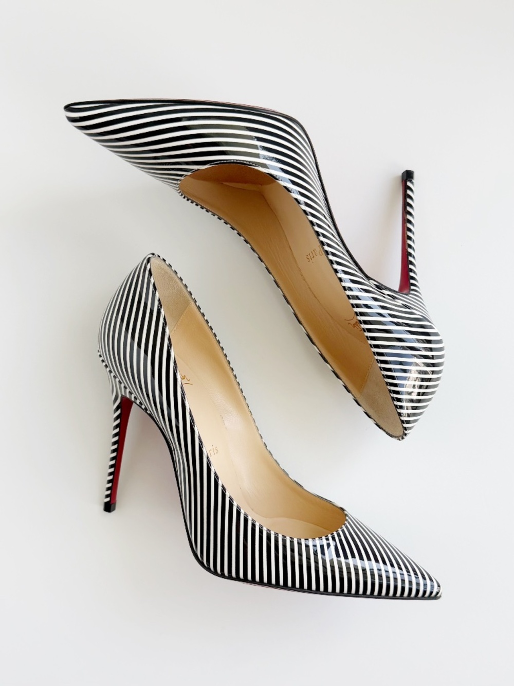 Christian Louboutin Décolleté 554 100 Patent Stripes Pumps EU 36 Black White - Picture 6 of 12